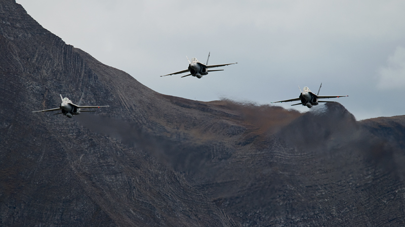 16_Axalp_FA-18C Hornet.jpg